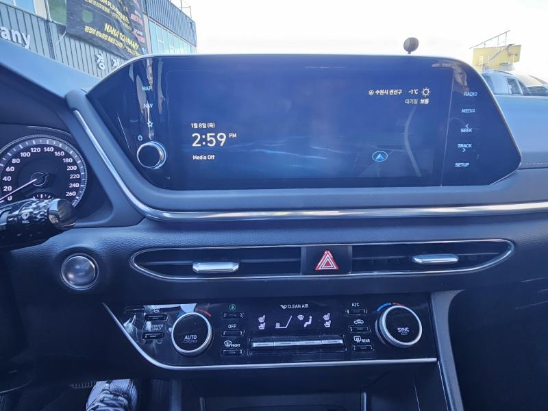 현대 쏘나타(DN8) 하이브리드 2.0 HEV 프리미엄 플러스 - 이미지 13