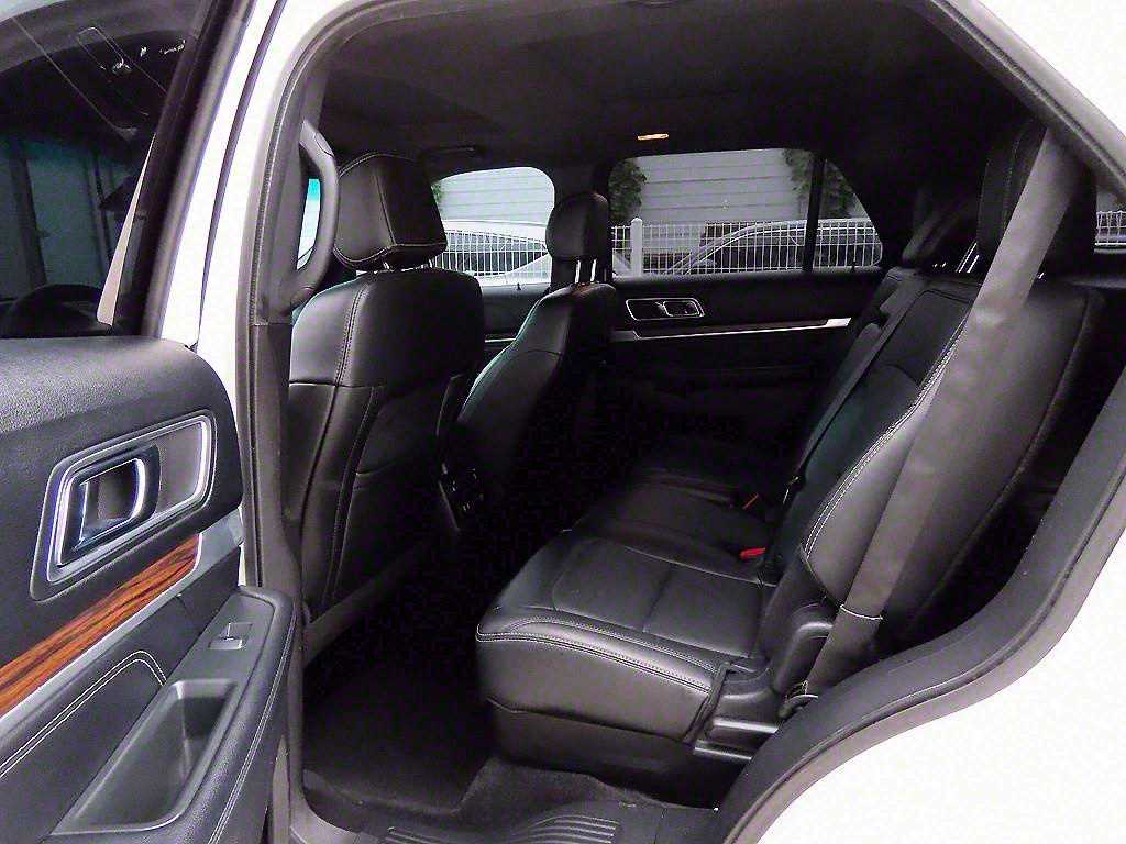 포드 익스플로러(5세대) 2.3 AWD 리미티드 - 이미지 11