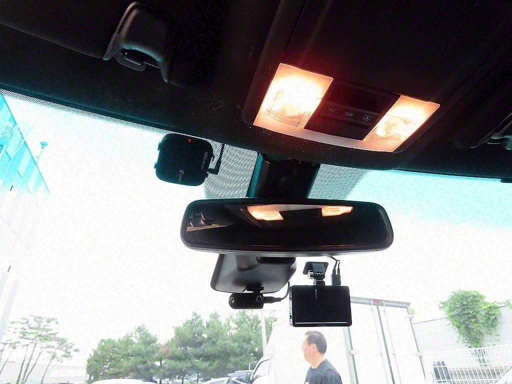 포드 익스플로러(5세대) 2.3 AWD 리미티드 - 이미지 2