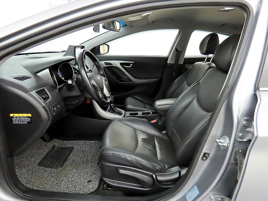 현대 더 뉴아반떼MD 1.6 GDi 스마트 - 이미지 15