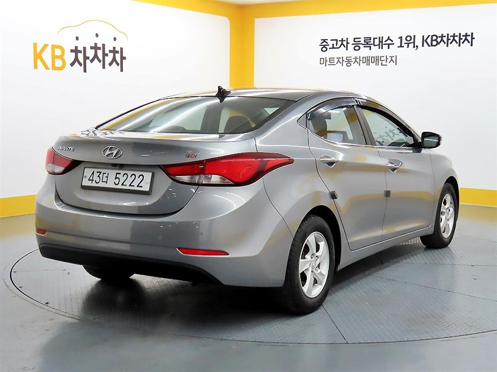 현대 더 뉴아반떼MD 1.6 GDi 스마트 - 이미지 18