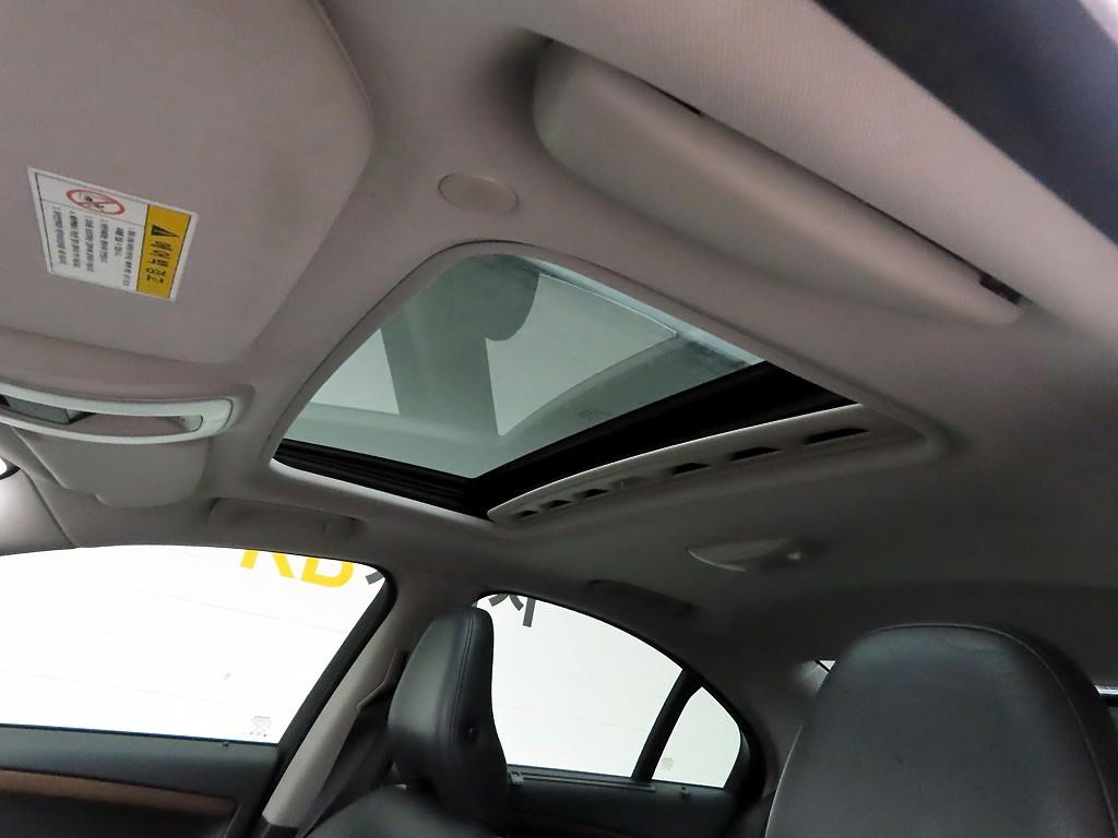 볼보 S80(2세대) T6 AWD - 이미지 8