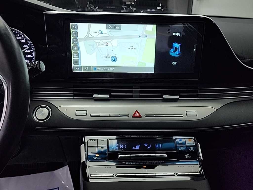 현대 더 뉴그랜저IG 하이브리드 2.4 HEV 프리미엄 초이스 - 이미지 18