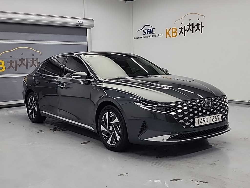 현대 더 뉴그랜저IG 하이브리드 2.4 HEV 프리미엄 초이스 - 이미지 17