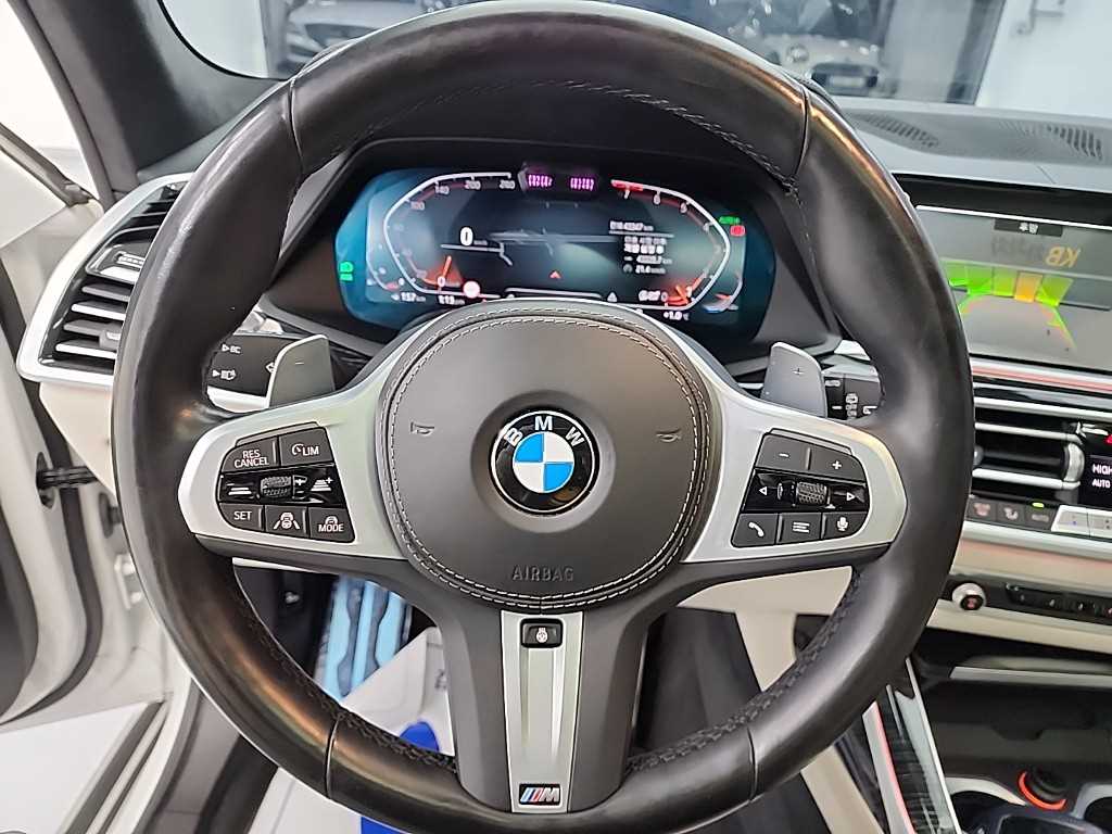 BMW X7 40i xDrive M스포츠 팩 - 이미지 2