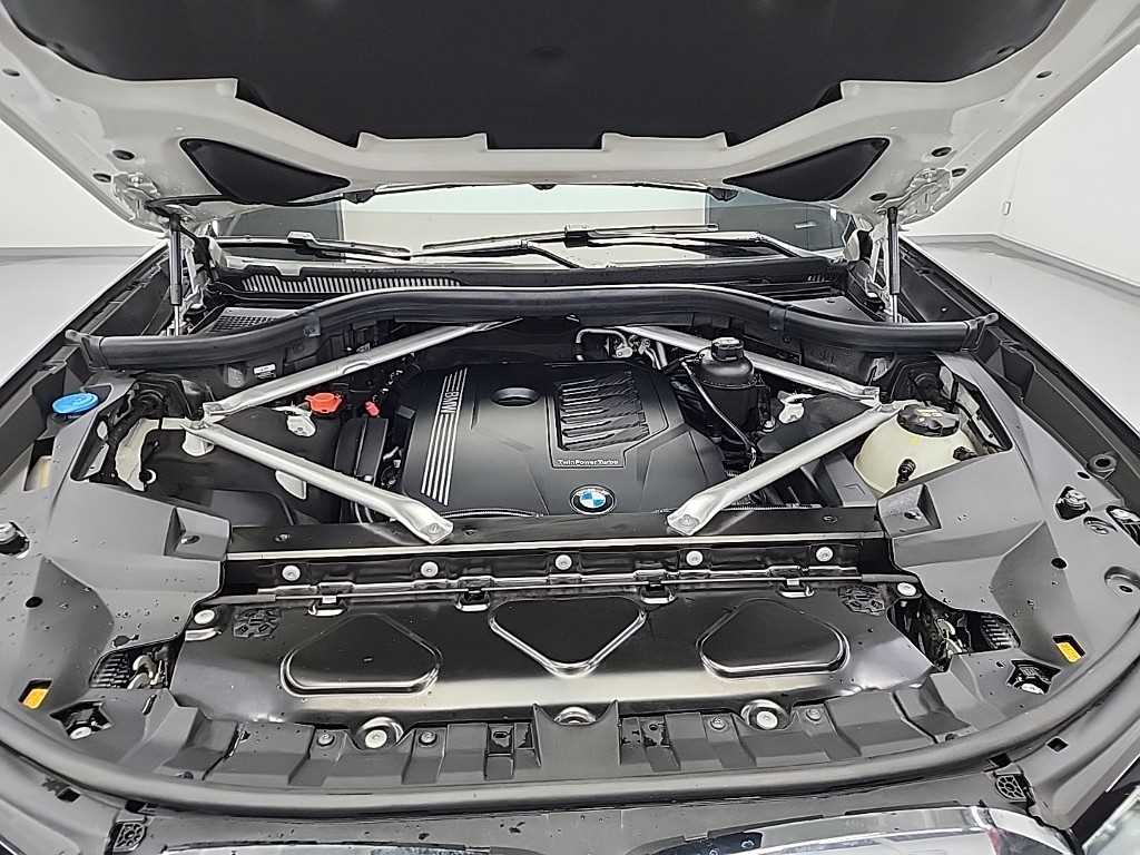 BMW X7 40i xDrive M스포츠 팩 - 이미지 6