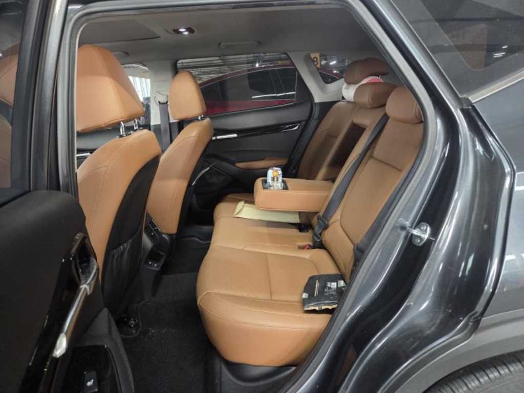 기아 더 뉴셀토스 1.6 가솔린 터보 4WD 시그니처 그래비티 - 이미지 13