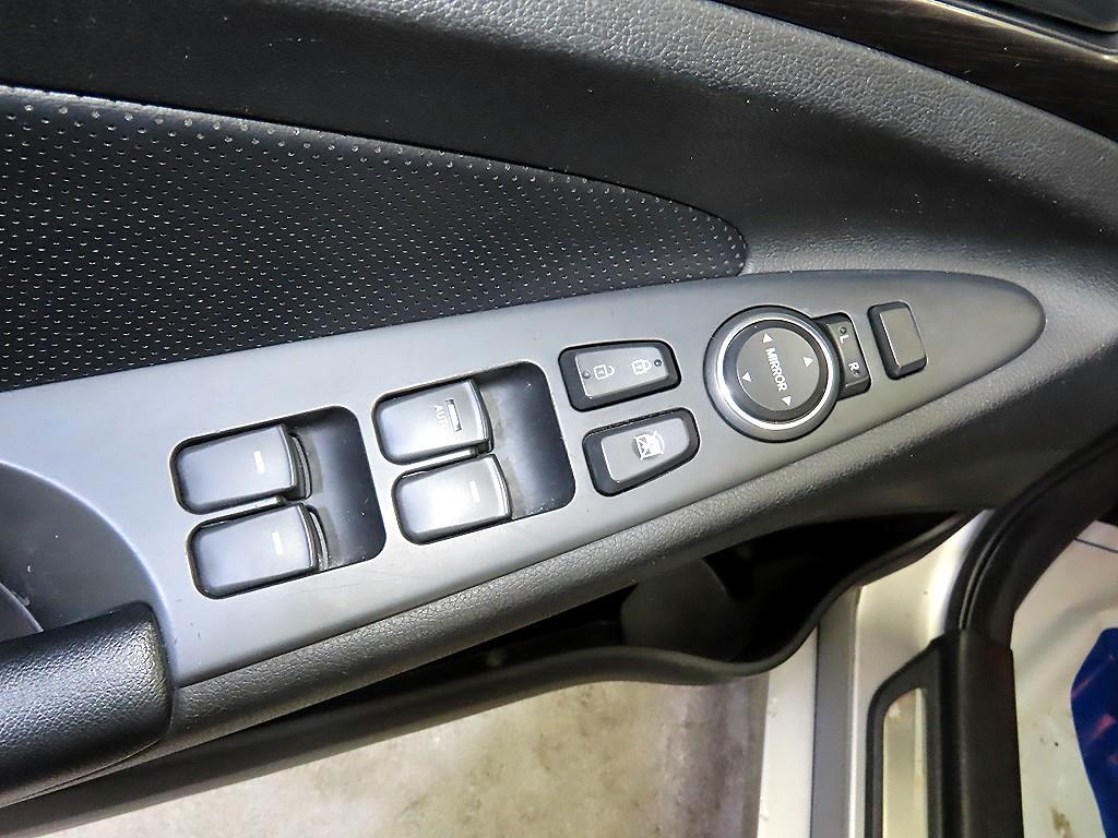 현대 YF쏘나타 Y20 프리미어