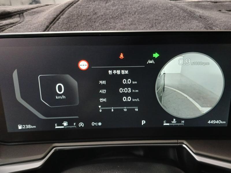 기아 더 뉴쏘렌토(MQ4) 2.5 가솔린 4WD 시그니처 그래비티 - 이미지 8