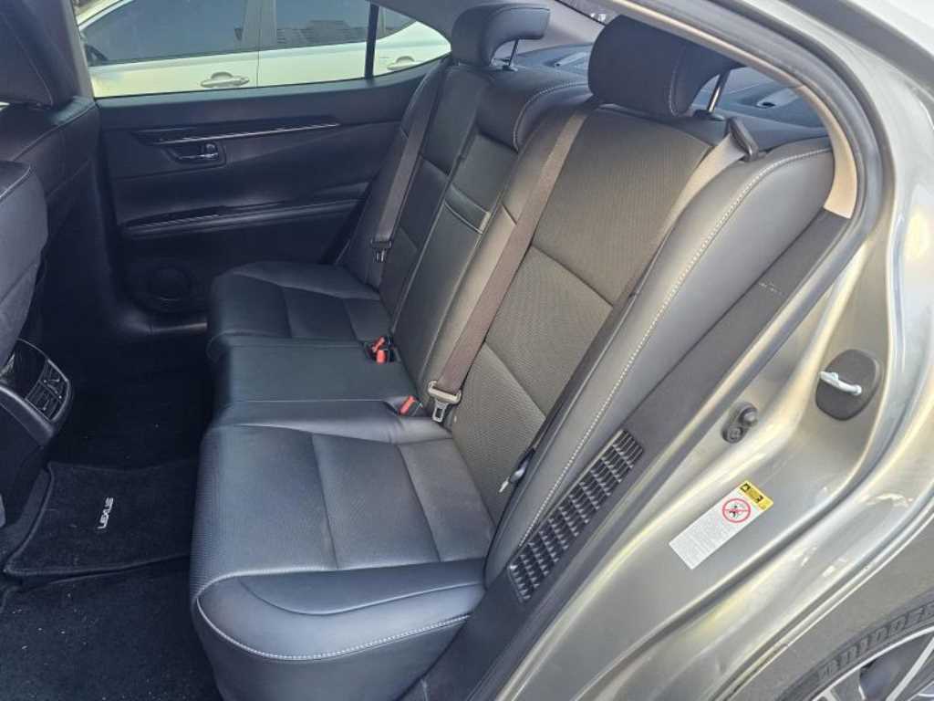 렉서스 ES(6세대) 300h 슈프림