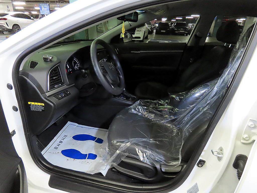 현대 아반떼AD 1.6 GDi 밸류 플러스 - 이미지 16