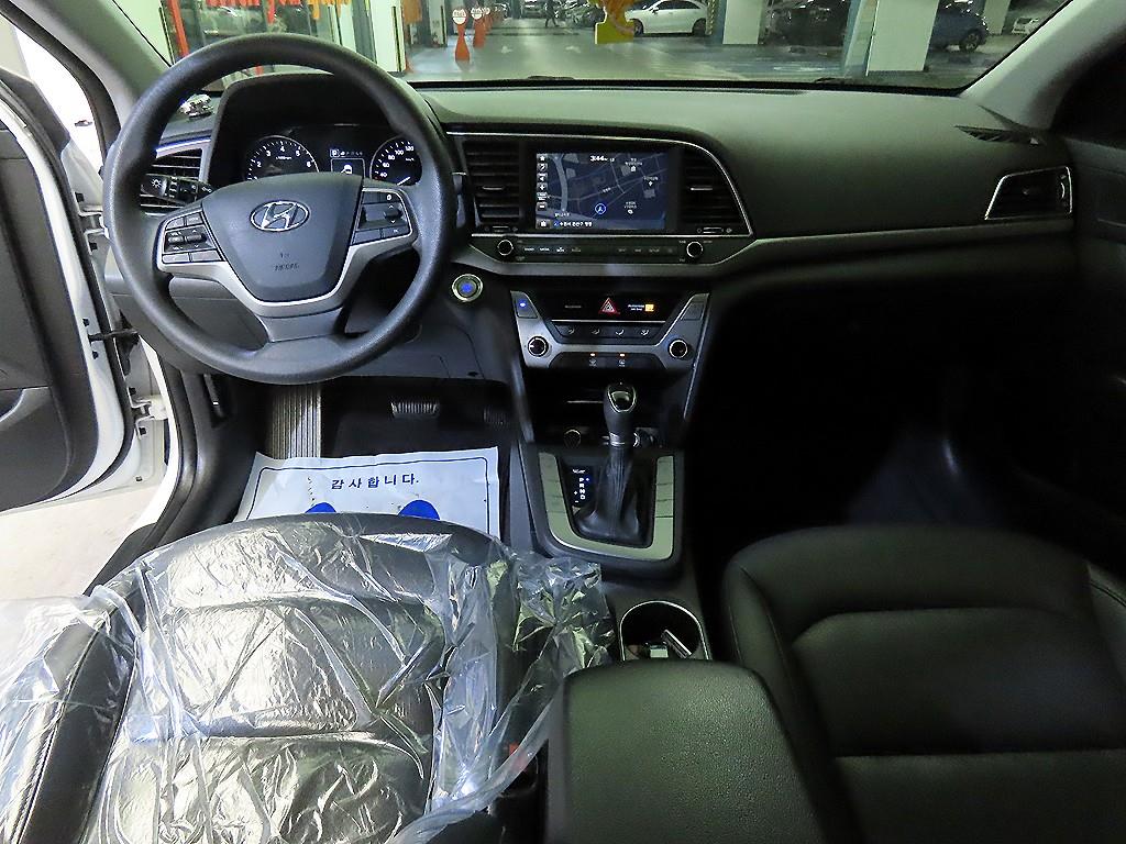 현대 아반떼AD 1.6 GDi 밸류 플러스 - 이미지 11