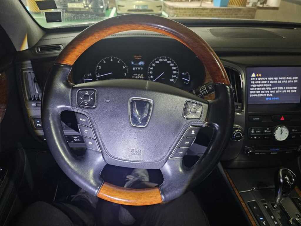 현대 에쿠스(신형) VS460 프레스티지 - 이미지 10