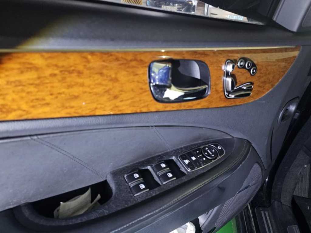 현대 에쿠스(신형) VS460 프레스티지 - 이미지 5