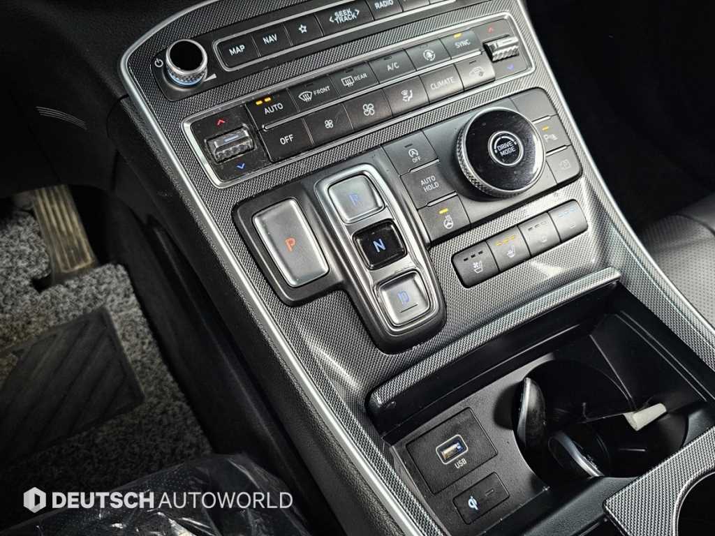 현대 더 뉴싼타페 가솔린 2.5 2WD 익스클루시브 - 이미지 17