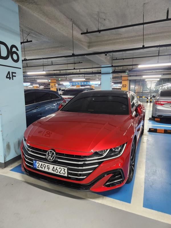 폭스바겐 아테온 2.0 TDI 4모션 R 라인 - 이미지 4