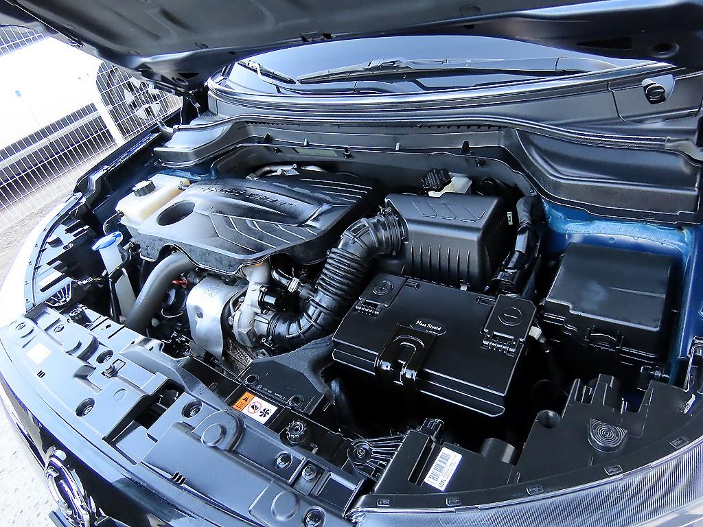 KG모빌리티(쌍용) 베리 뉴 티볼리 1.5 가솔린 2WD V1 - 이미지 8