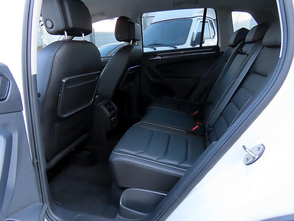 폭스바겐 티구안(2세대) 2.0 TDI 프리미엄 - 이미지 11