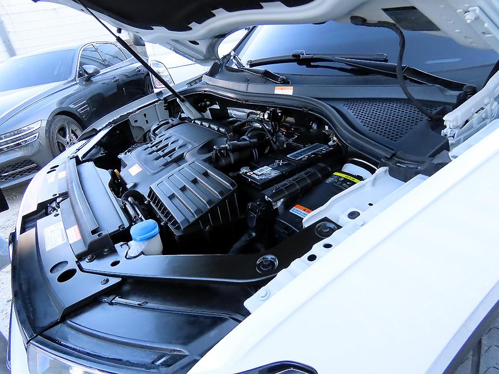 폭스바겐 티구안(2세대) 2.0 TDI 프리미엄 - 이미지 19