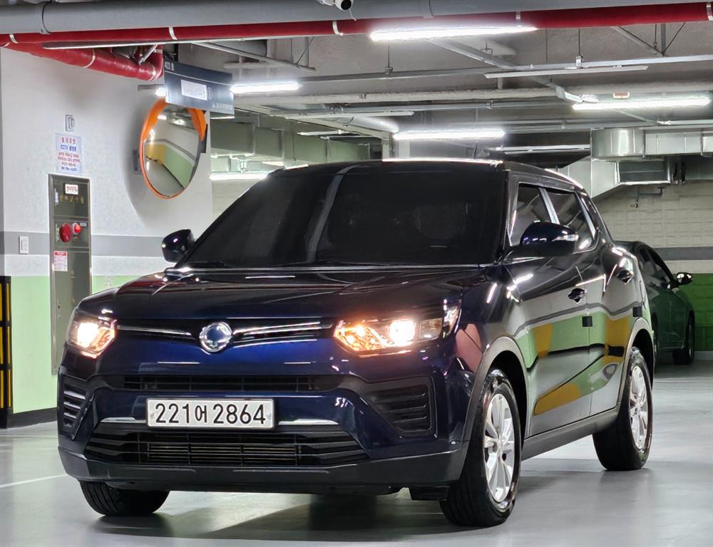 KG모빌리티(쌍용) 베리 뉴 티볼리 1.5 가솔린 2WD 직판용 - 이미지 2