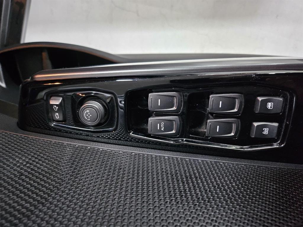 KG모빌리티(쌍용) 베리 뉴 티볼리 1.5 가솔린 2WD 직판용 - 이미지 17