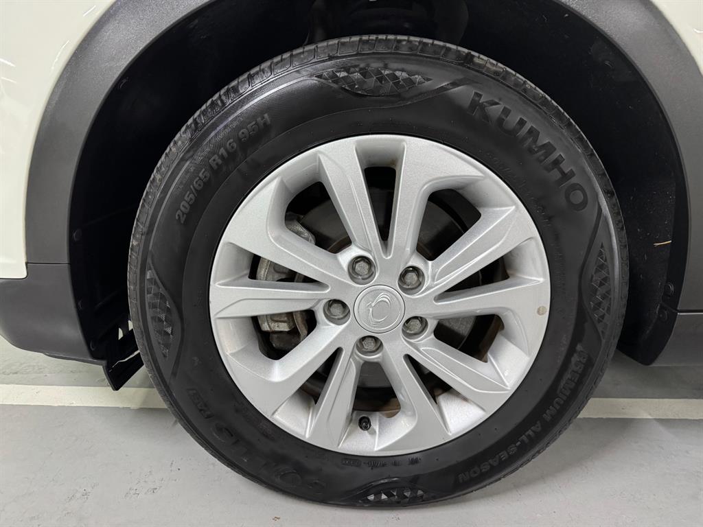 KG모빌리티(쌍용) 베리 뉴 티볼리 1.5 가솔린 2WD 직판용 - 이미지 18