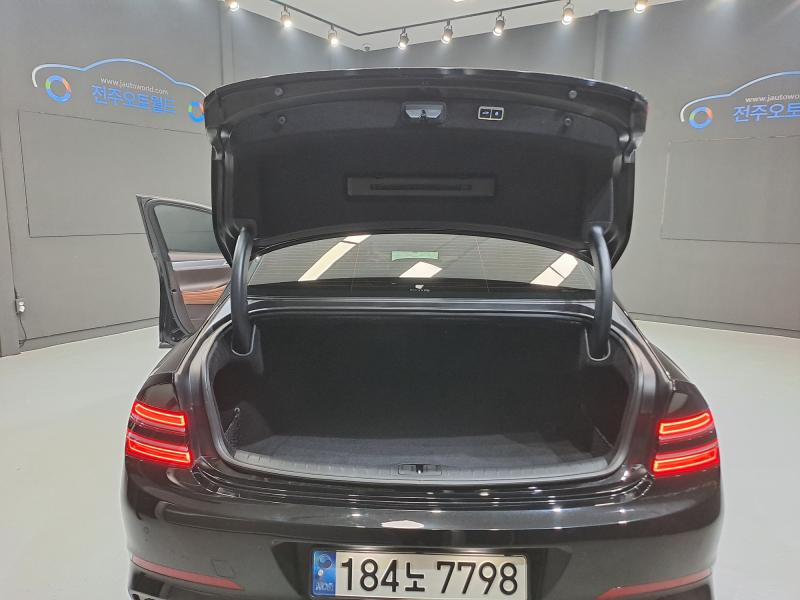 제네시스 더 올뉴G80 가솔린 2.5 AWD - 이미지 12