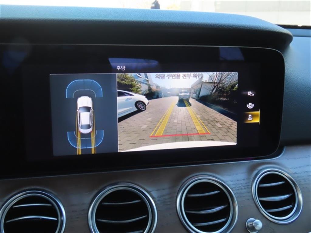 벤츠 E클래스(5세대) E250 익스클루시브 - 이미지 16