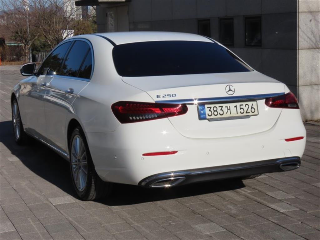 벤츠 E클래스(5세대) E250 익스클루시브 - 이미지 13