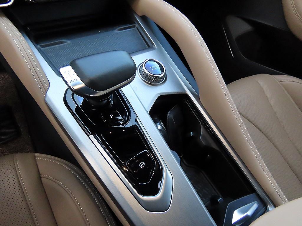 르노 (삼성) 그랑 콜레오스 2.0 터보 2WD 아이코닉 - 이미지 15