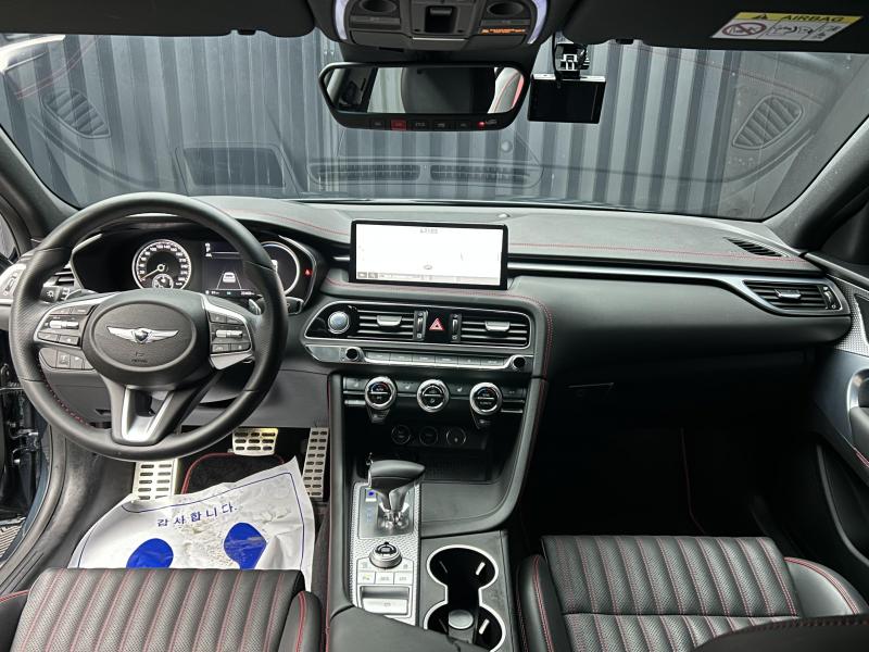 제네시스 더 뉴G70 가솔린 2.0T 2WD 스포츠 패키지 - 이미지 19