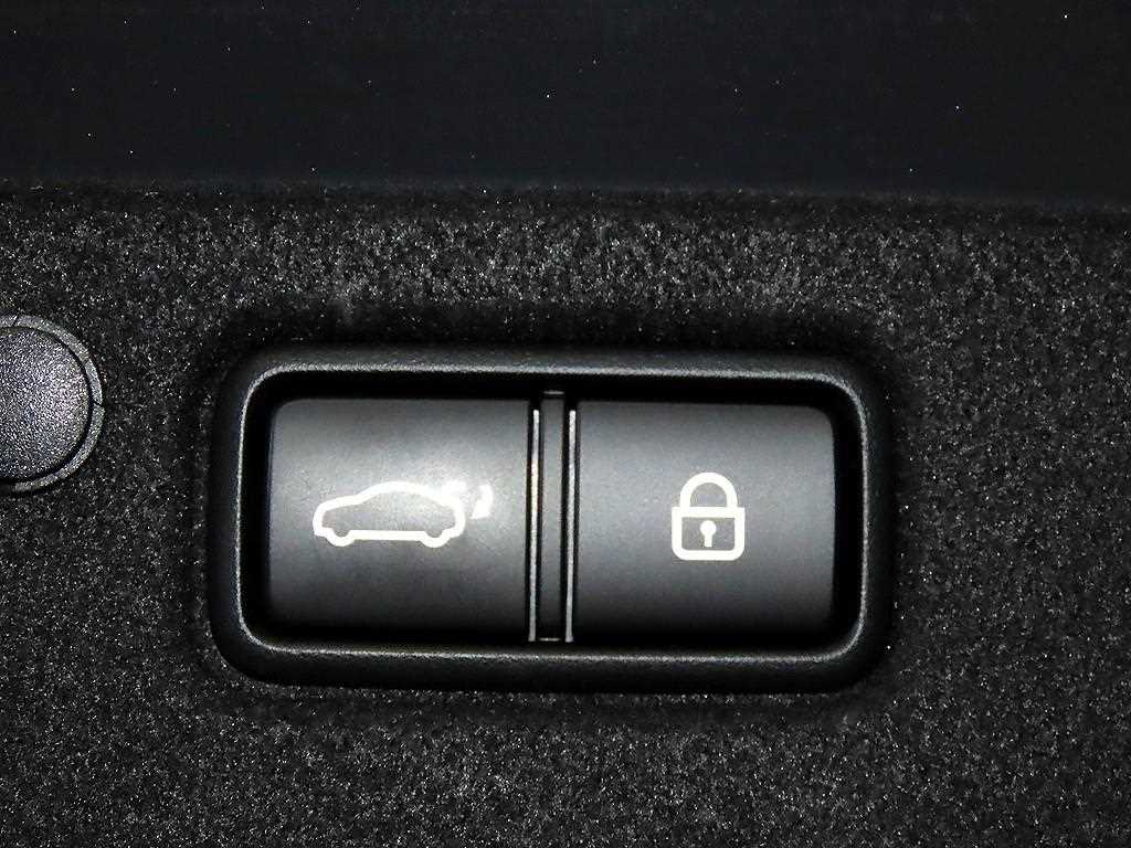 현대 더 뉴그랜저IG LPi 3.0 프리미엄 초이스 - 이미지 4