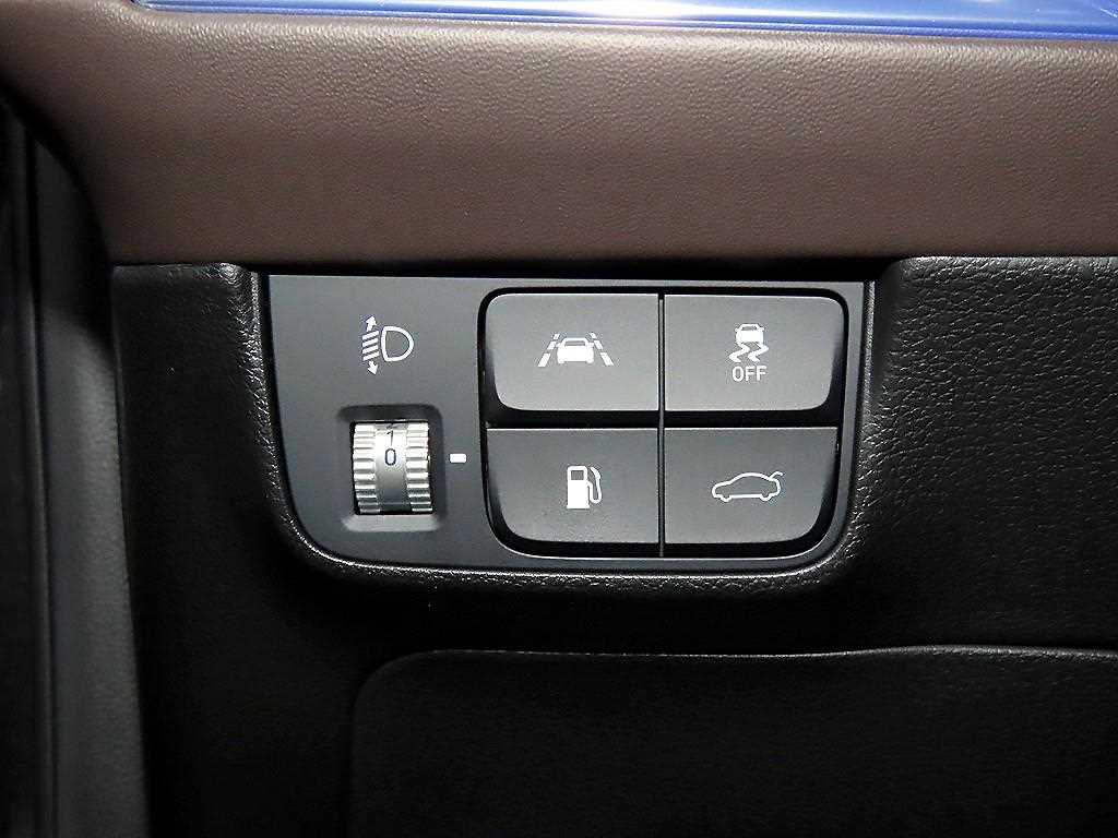 현대 더 뉴그랜저IG LPi 3.0 프리미엄 초이스 - 이미지 18