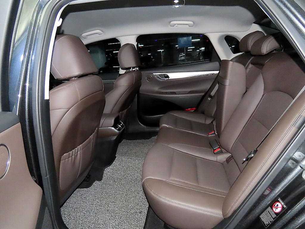 현대 더 뉴그랜저IG LPi 3.0 프리미엄 초이스 - 이미지 20