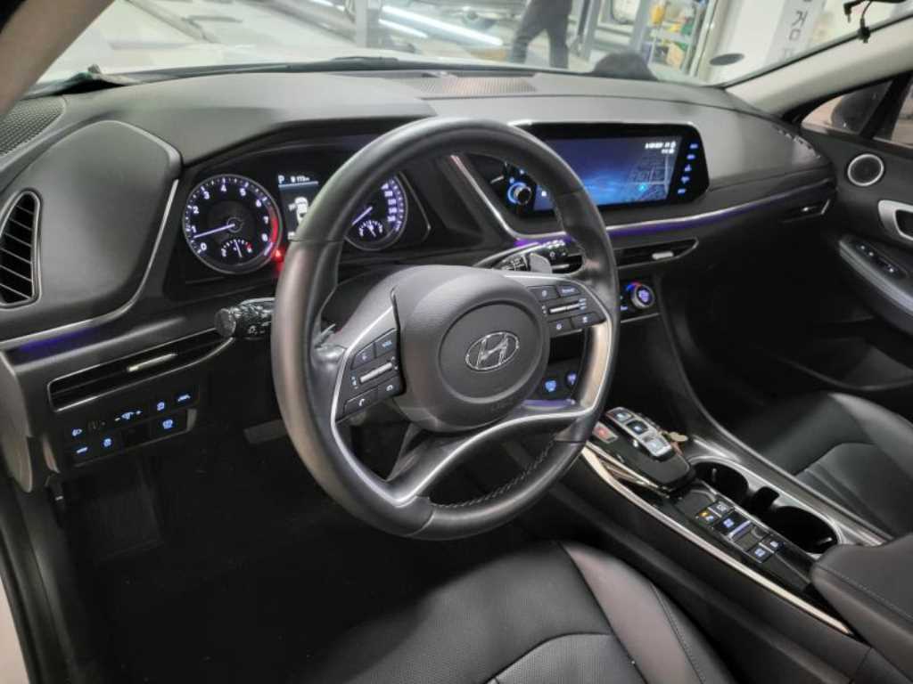 현대 쏘나타(DN8) G2.0 프리미엄 플러스 - 이미지 7