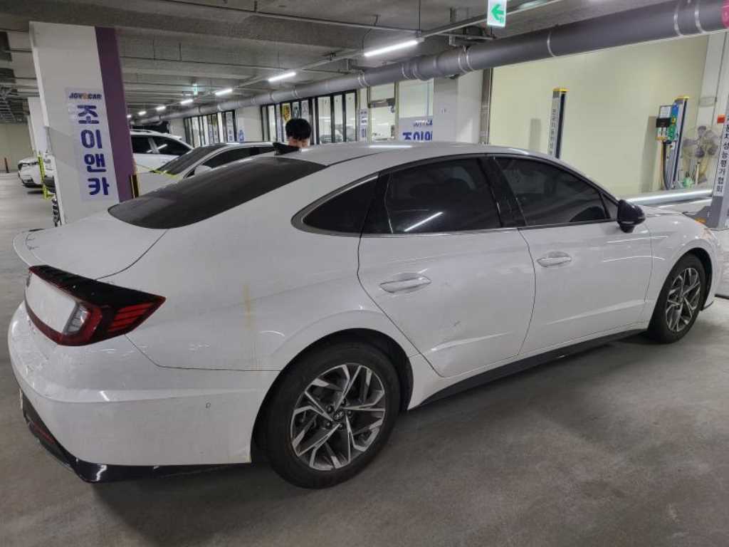 현대 쏘나타(DN8) G2.0 프리미엄 플러스 - 이미지 5