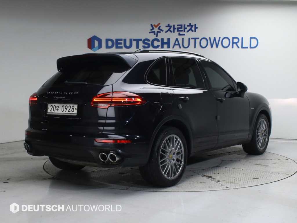 포르쉐 카이엔(2세대) 디젤 3.0 - 이미지 3