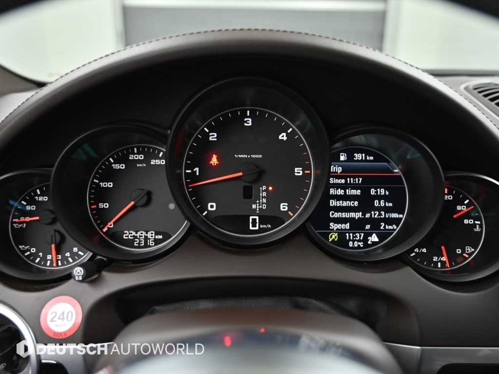 포르쉐 카이엔(2세대) 디젤 3.0 - 이미지 17