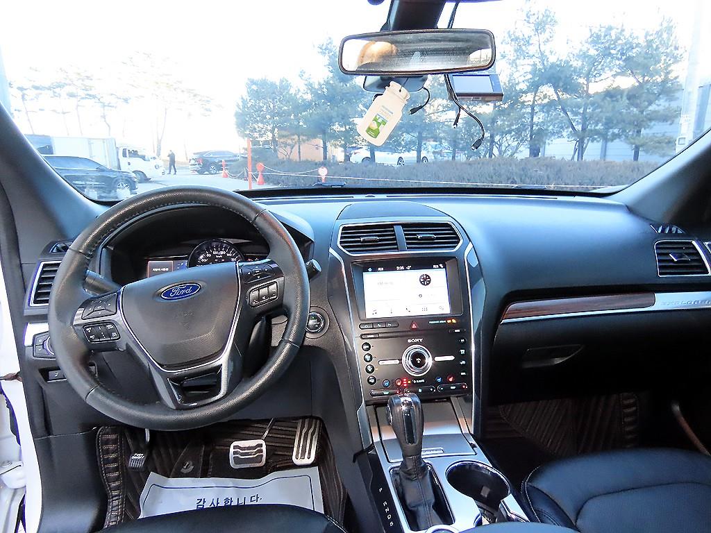 포드 익스플로러(5세대) 2.3 AWD 리미티드 - 이미지 19