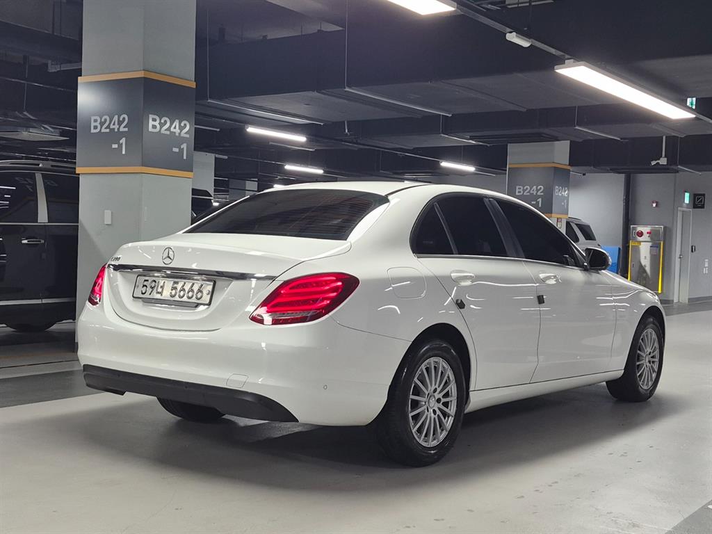 벤츠 C클래스(4세대) C200 - 이미지 5