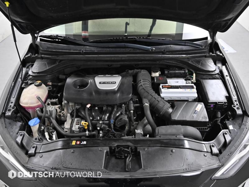 현대 아반떼AD 1.6 터보 스포츠 익스트림 - 이미지 16