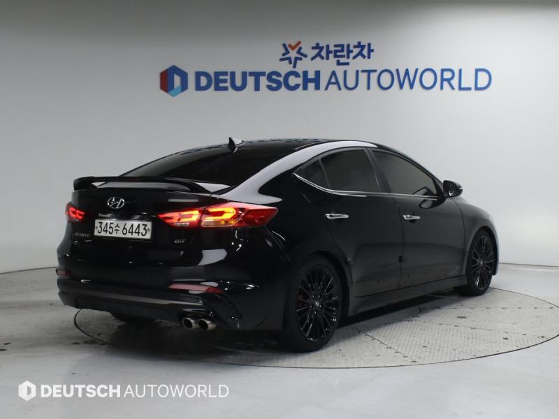 현대 아반떼AD 1.6 터보 스포츠 익스트림 - 이미지 6