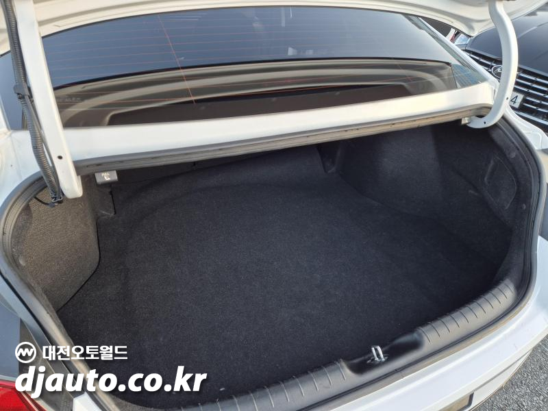 현대 아반떼(CN7) 1.6 가솔린 모던 - 이미지 10