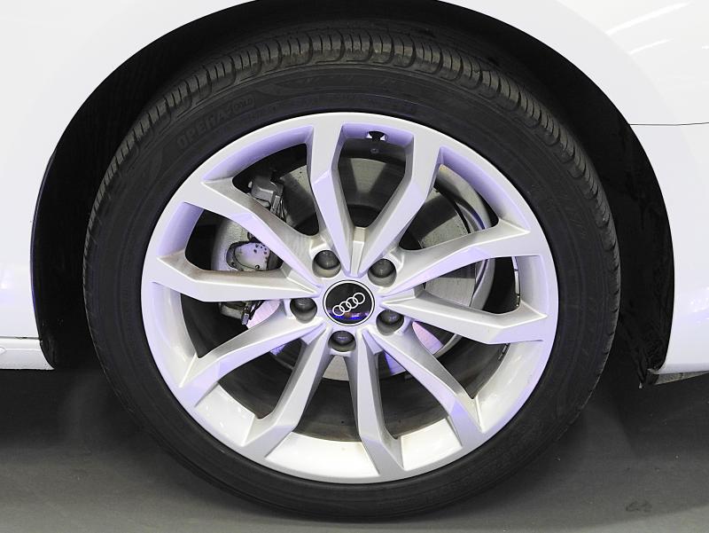 아우디 A4(5세대) 40 TFSI - 이미지 12