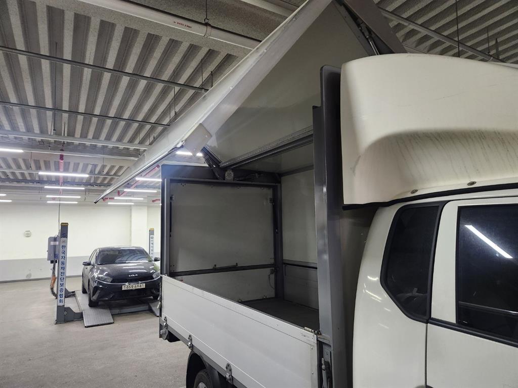 현대 포터II 윙바디 전동식 - 이미지 12