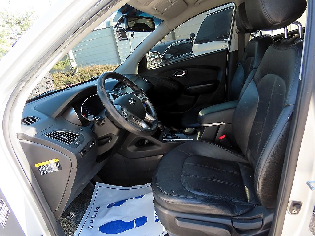 현대 투싼 ix 디젤 R20 2WD LX20 럭셔리 - 이미지 13