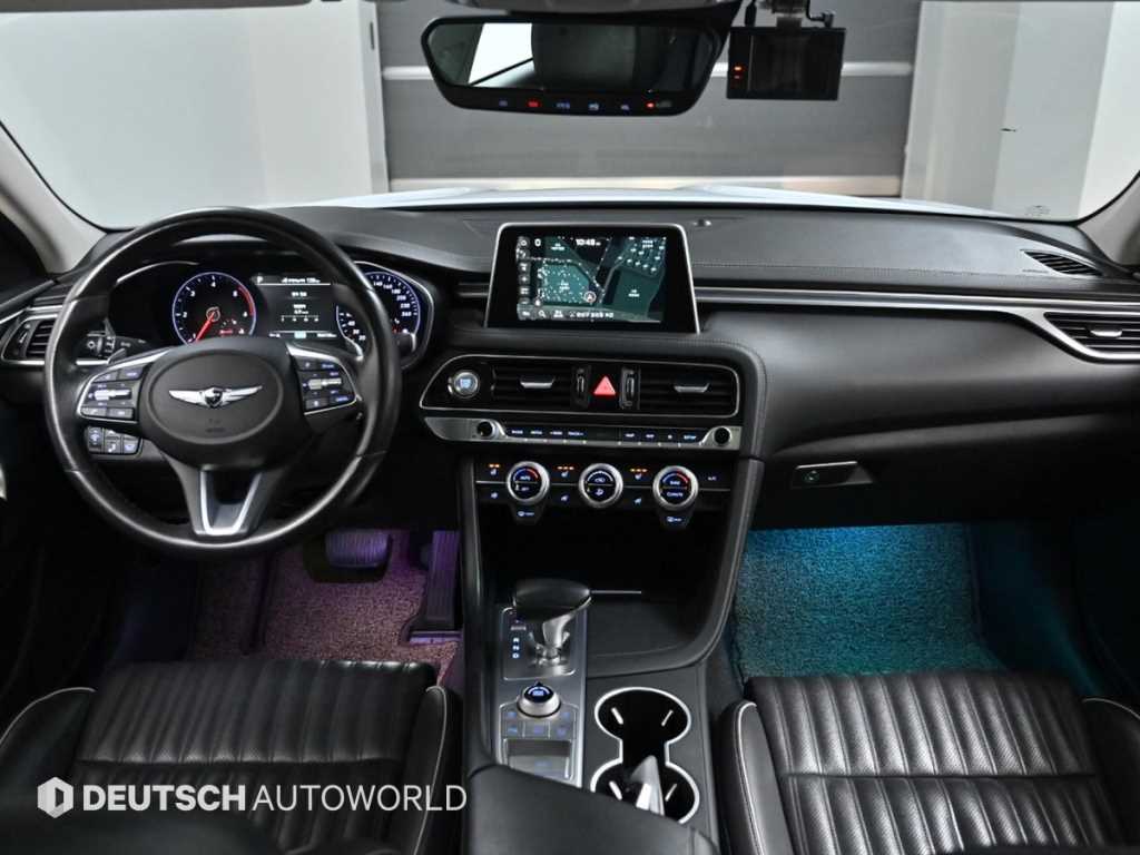 제네시스 G70 2.2D 엘리트 - 이미지 2