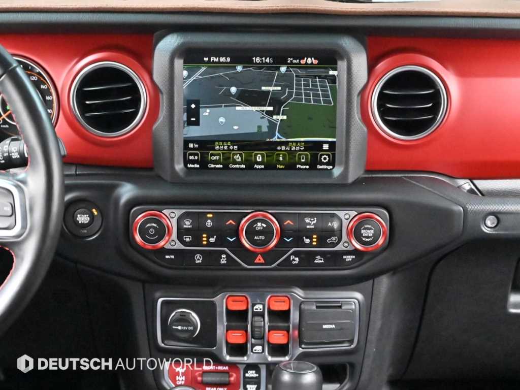 지프 랭글러(JL) 2.0 루비콘 4DR - 이미지 6