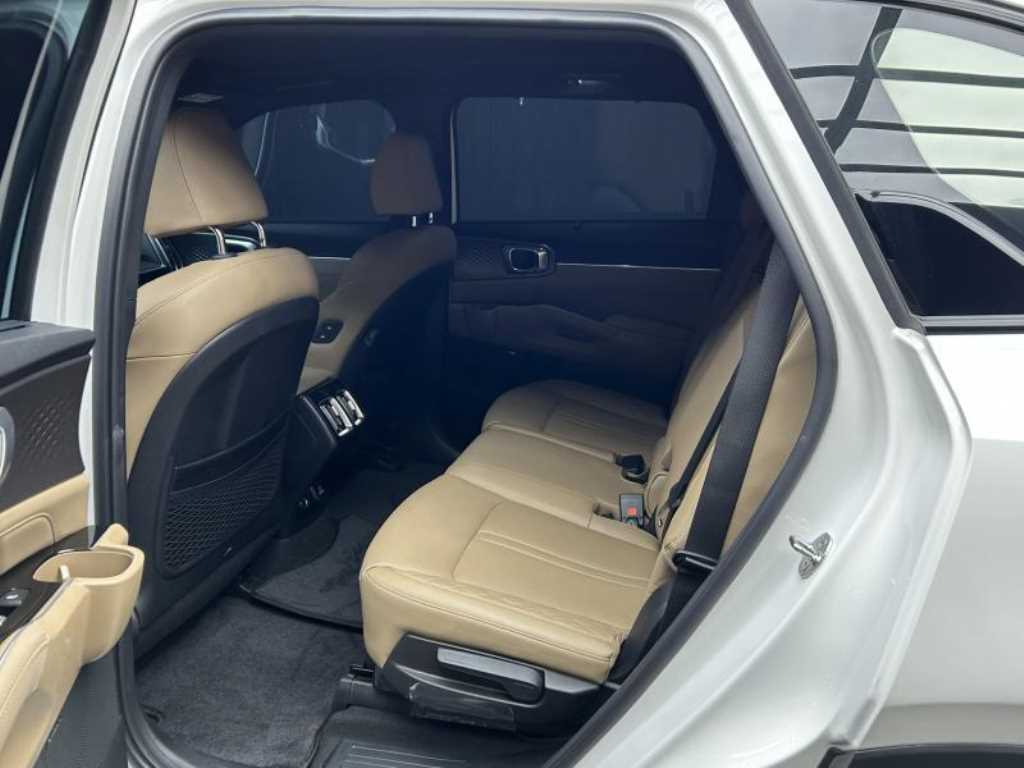 기아 더 뉴쏘렌토 하이브리드(MQ4) 1.6 HEV 2WD 시그니처 그래비티 - 이미지 6