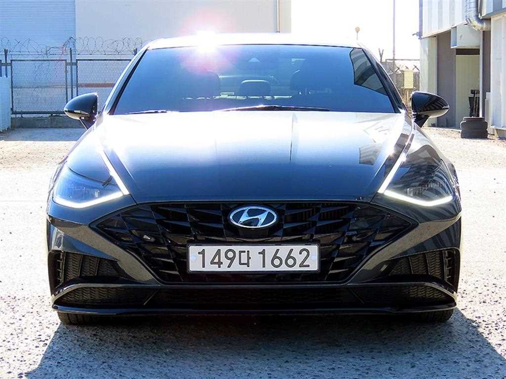 현대 쏘나타(DN8) 1.6 터보 프리미엄 플러스 - 이미지 2